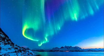 北极 极光，北极光：自然之美的壮丽见证